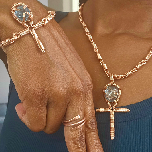Ankh Pendent & Coiled Link | Set