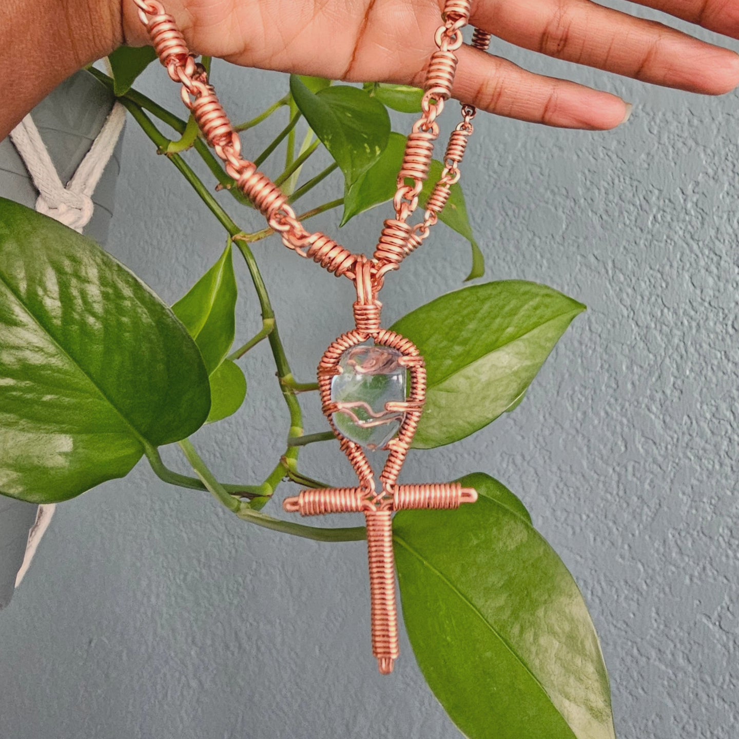 Ankh Pendent & Coiled Link | Chain